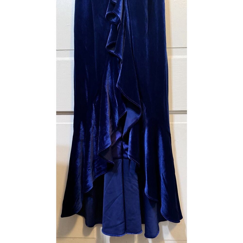 NWT Miss Circle Navy Blue Velvet Corset Long Slit Gown Size Medium - Picture 3 of 16